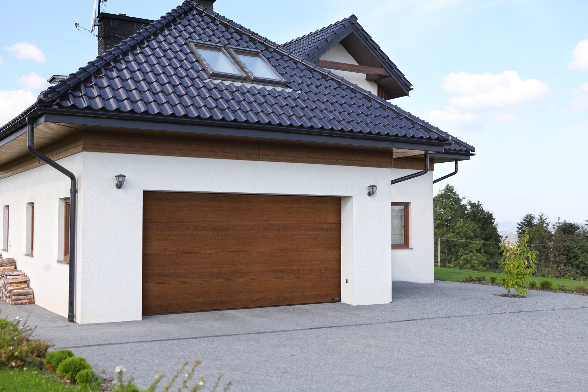 Brama garażowa dwustanowiskowa Nobla 5000x2250 orzech 1