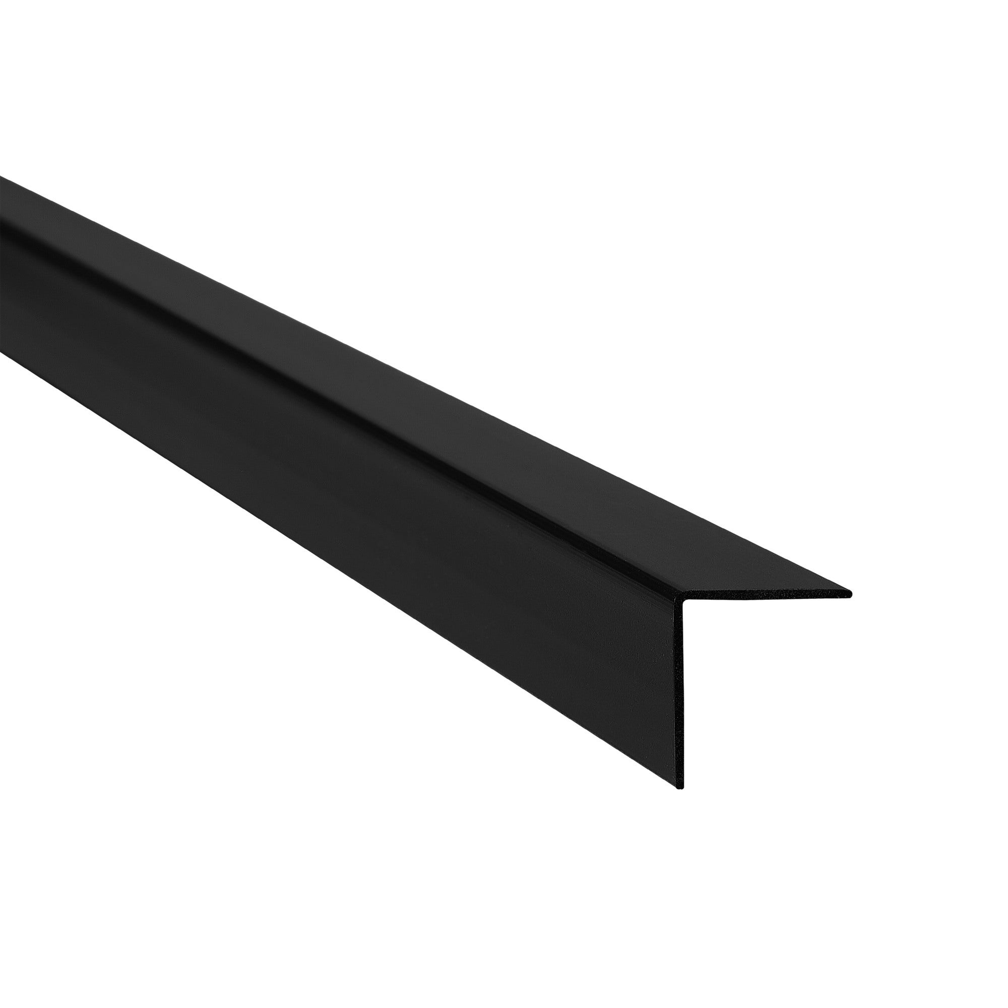 Kątownik PCV czarny 20x20x1.1mm 2m