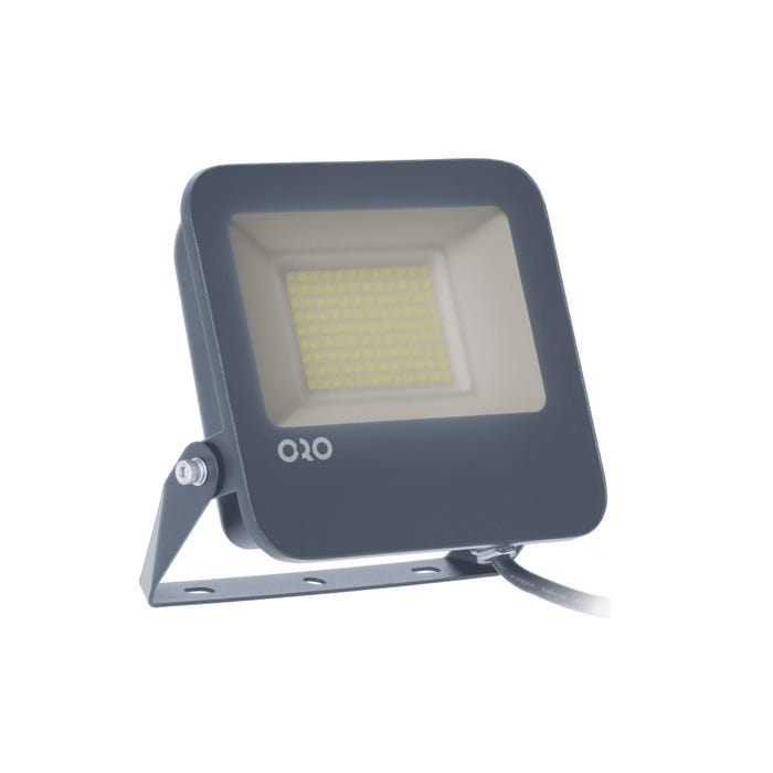 Naświetlacz LED PRO 5 lat gwarancji, dodatkowo zabezpieczony zasilacz, 50W, strumień do kąta 6500Lm, strumień całkowity 8000Lm, 4000K, IP65