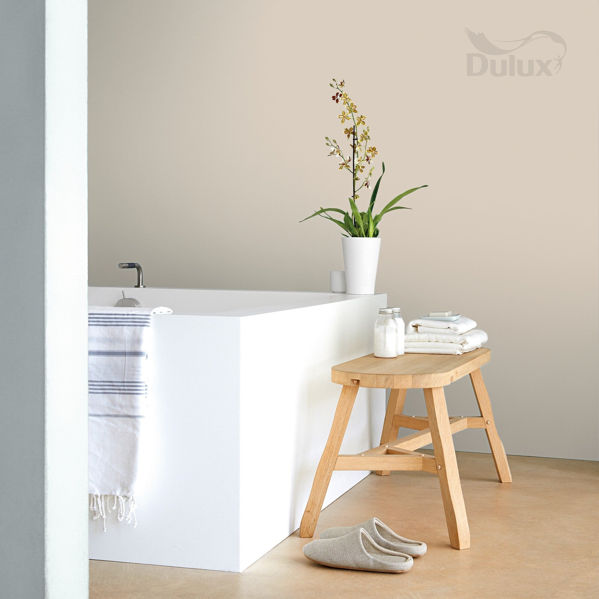 Farba Dulux EasyCare Kuchnia & Łazienka beżowy pled 2,5l 3