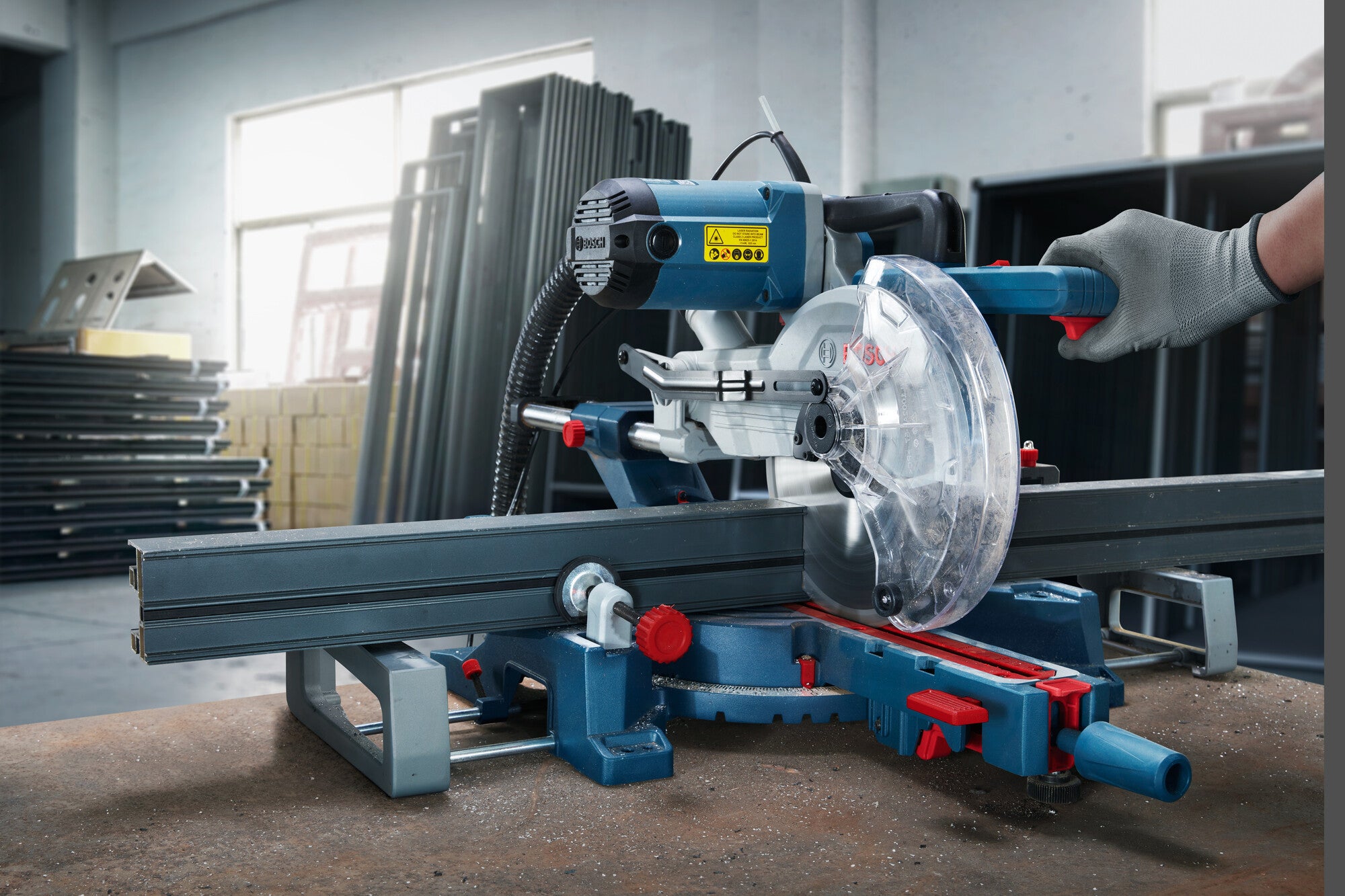 Piła ukosowa BOSCH Pro Heavy Duty GCM 254 D, 1800 W 3
