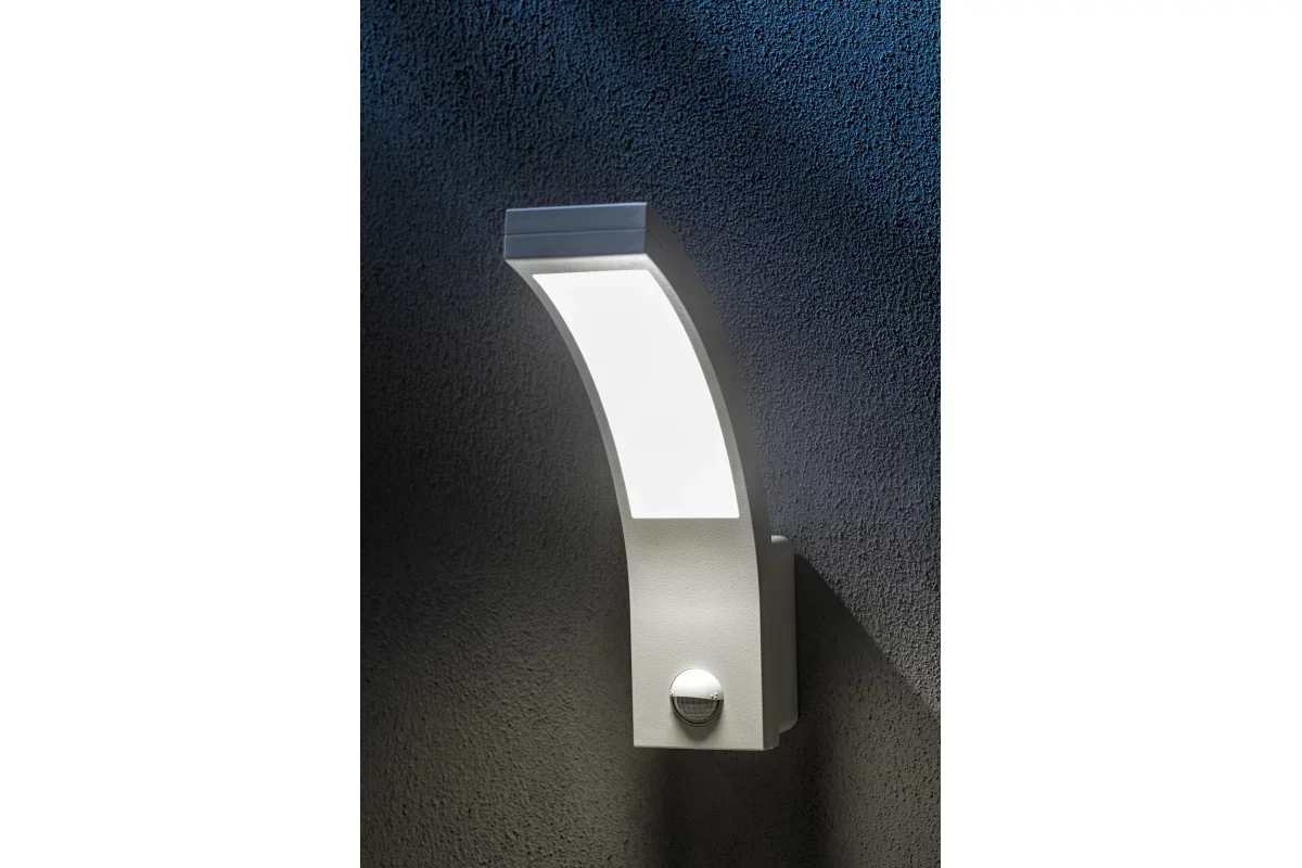 Oprawa Paris LED 10W 900lm 4000K IP54 z czujnikiem ruchu biała 1