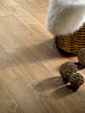 Panel podłogowy Dąb Arabica AC6 12mm 4V op.1,651m2 2