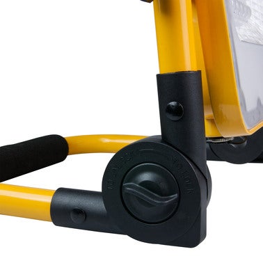 Naświetlacz akumulatorowy ładowalny 30W 1000Lm 4000K IP65  4