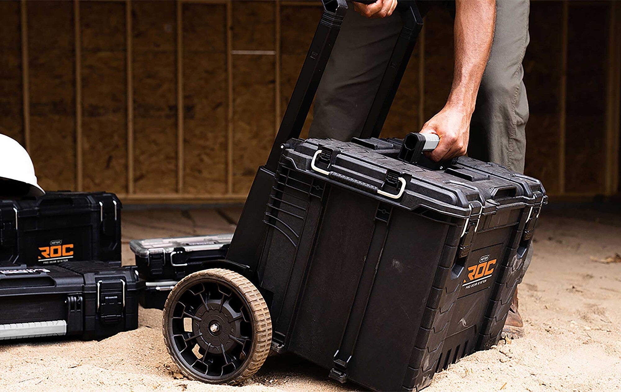 Zestaw 3 skrzynek narzędziowych Keter ROC Pro Gear 2.0 4