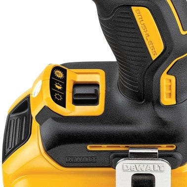 Wiertarko-wkrętarka z udarem 18V DCD796D2-QW DeWALT / 2 x 2,0Ah 2