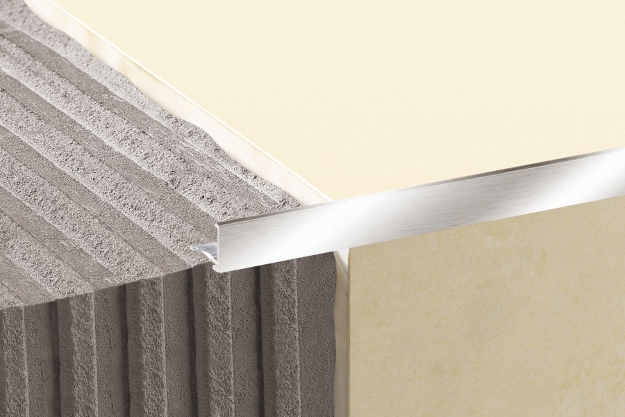 Profil narożny 12.5mm Alum. 250cm Srebr El-Poler szczotkowany anoda połysk CEZAR 1