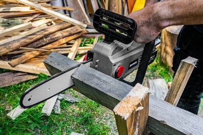 Pilarka łańcuchowa 18V 58G034 Graphite / bez aku 1