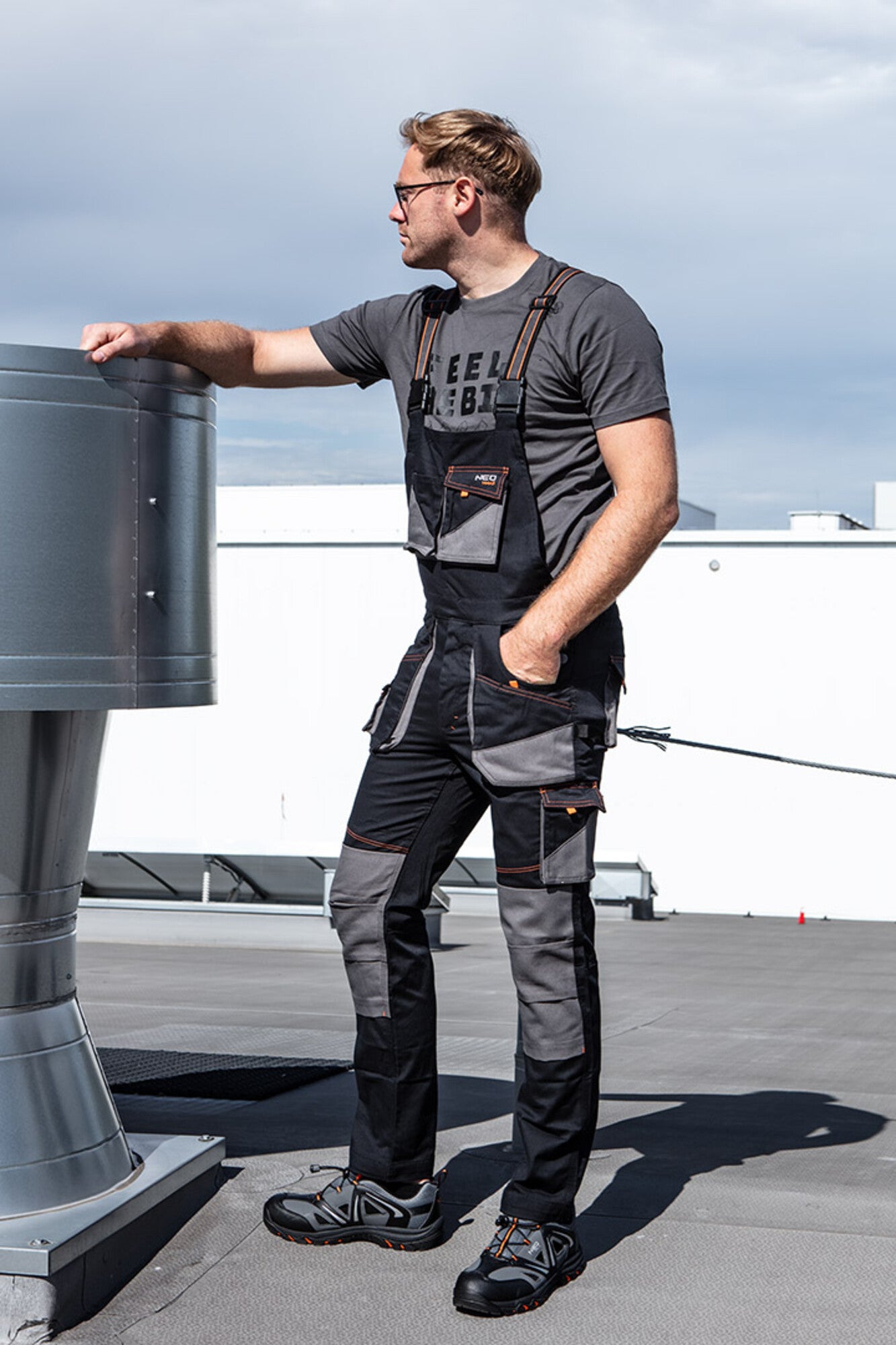 T-shirt z nadrukiem FEEL THE BIT 81-641 NEO, rozm. XL (54) 2