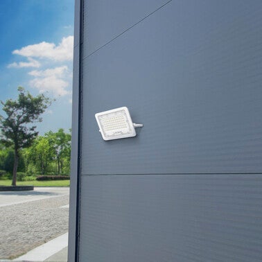 Naświetlacz LED 50W 4500 lm IP65 5000K biały 2