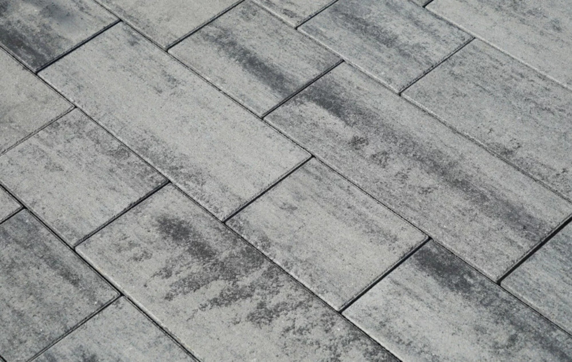 Kostka brukowa K-35 gr. 6 cm, biało-szara, 0,97 m2/warstwa Kamal 