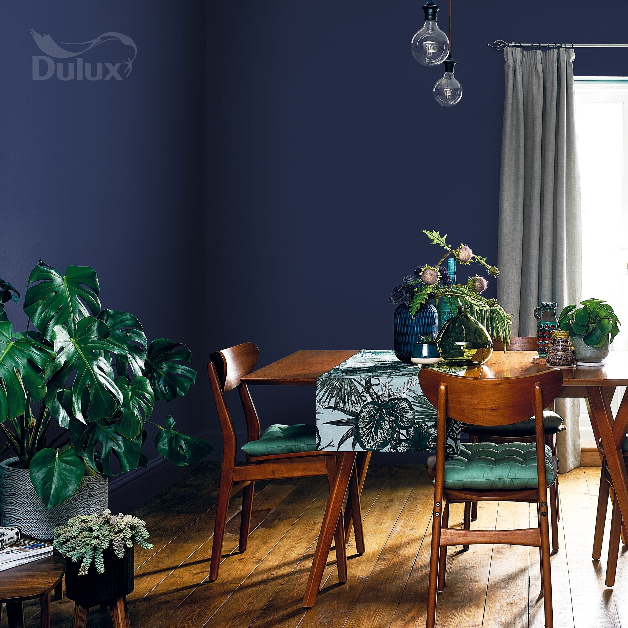 Farba Dulux EasyCare + granat pierwsza klasa 2,5l 1