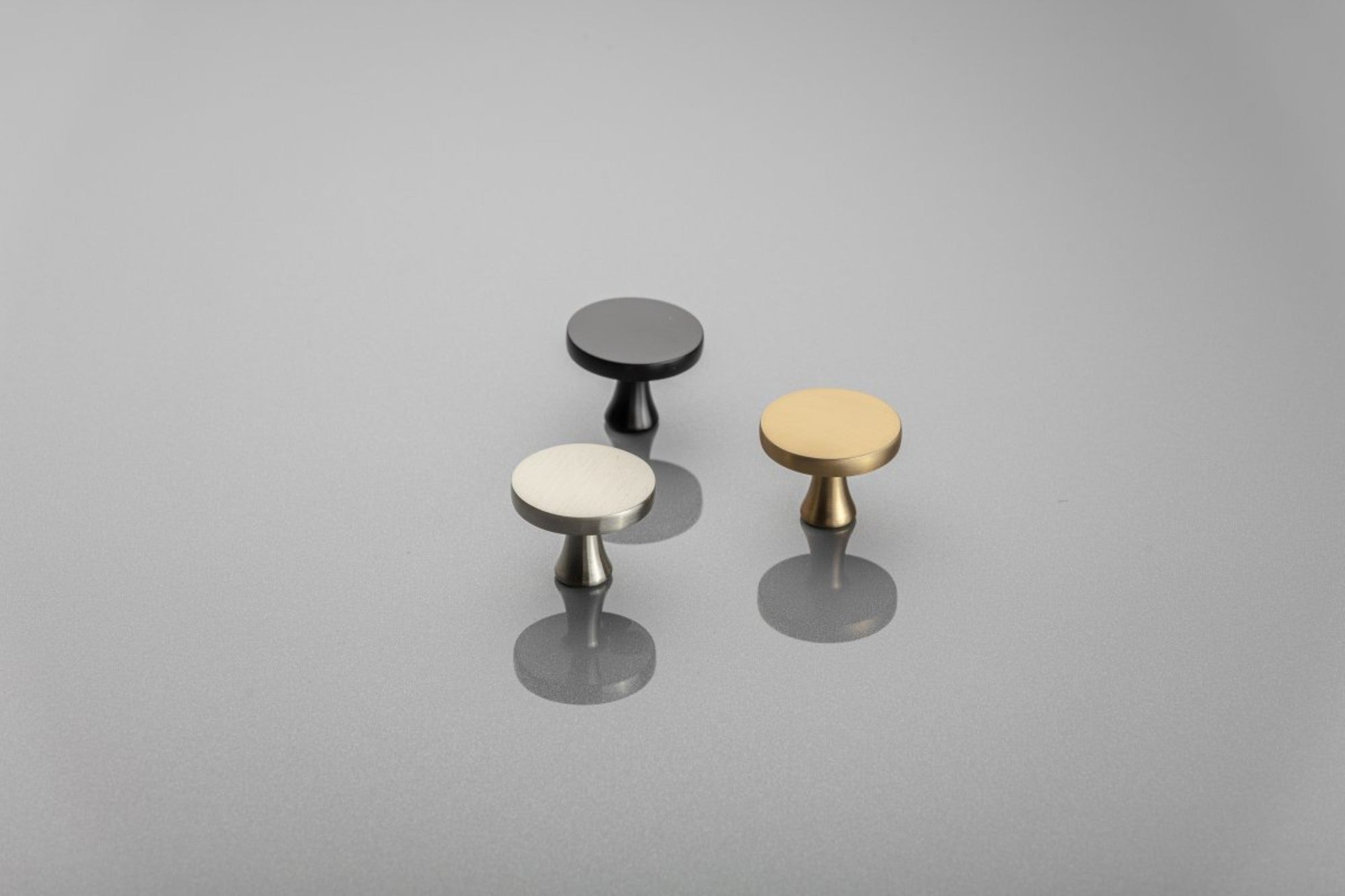 Gałka znalowa DUNE czarny mat 