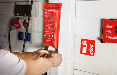 Koc gaśniczy szklany 1,2x1,8m 2