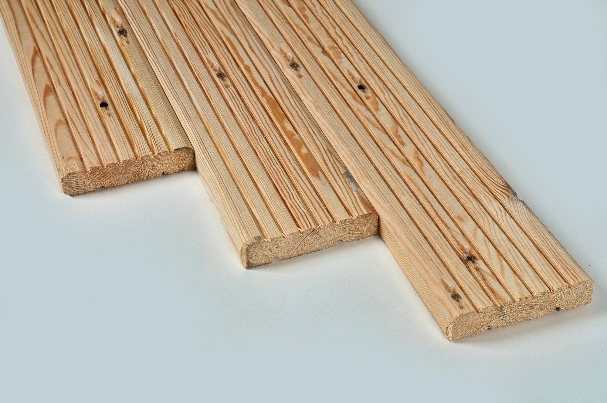 Deska tarasowa sosna surowa niesort 25x120x2400 mm