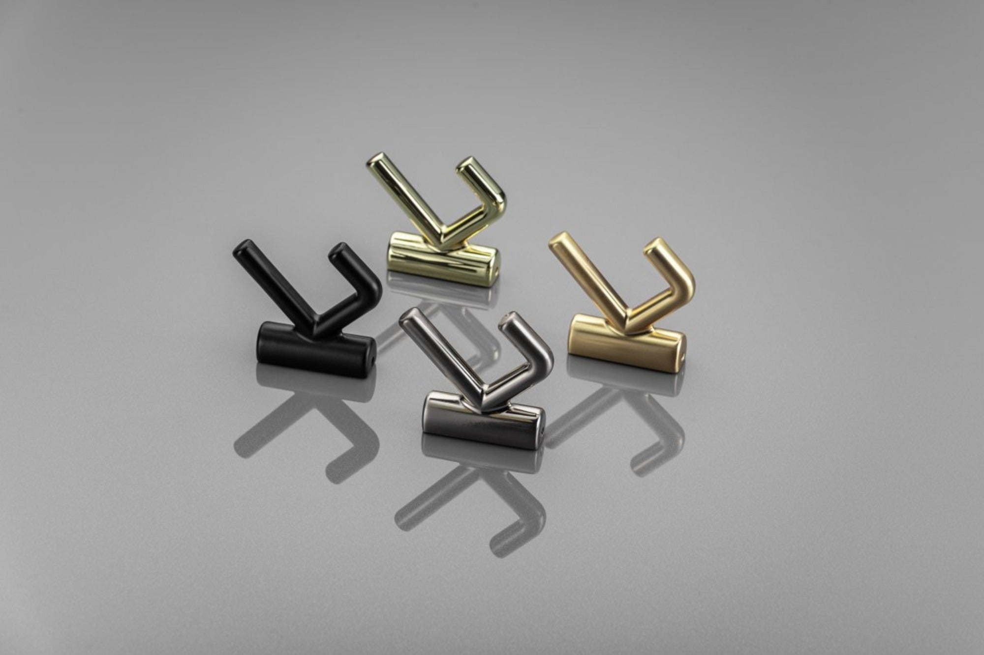 Wieszak podwójny złoto szczotkowana 1