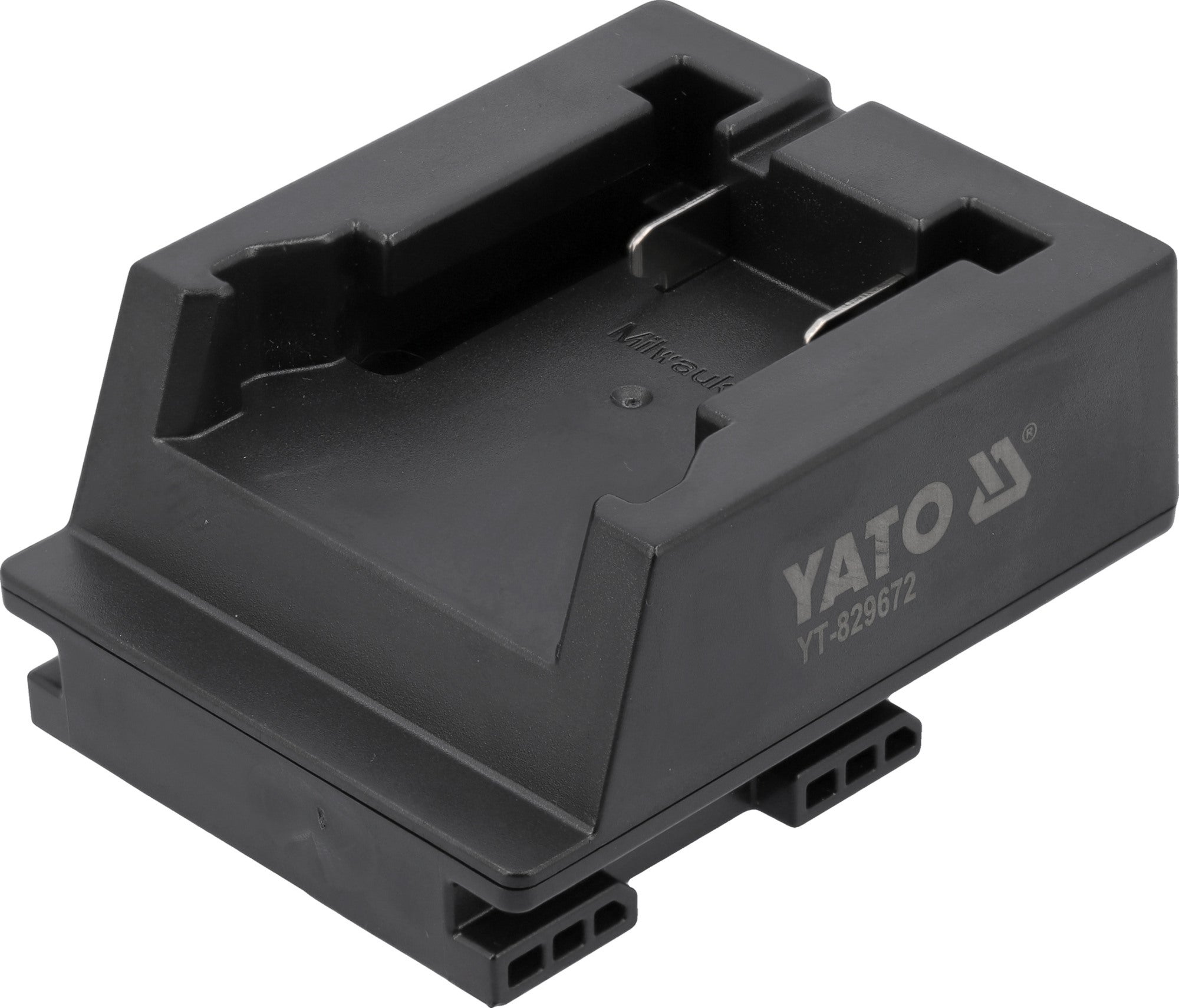 Adapter akumulatora do reflektora  YT-829670 - typ przyłącza: Milwaukee