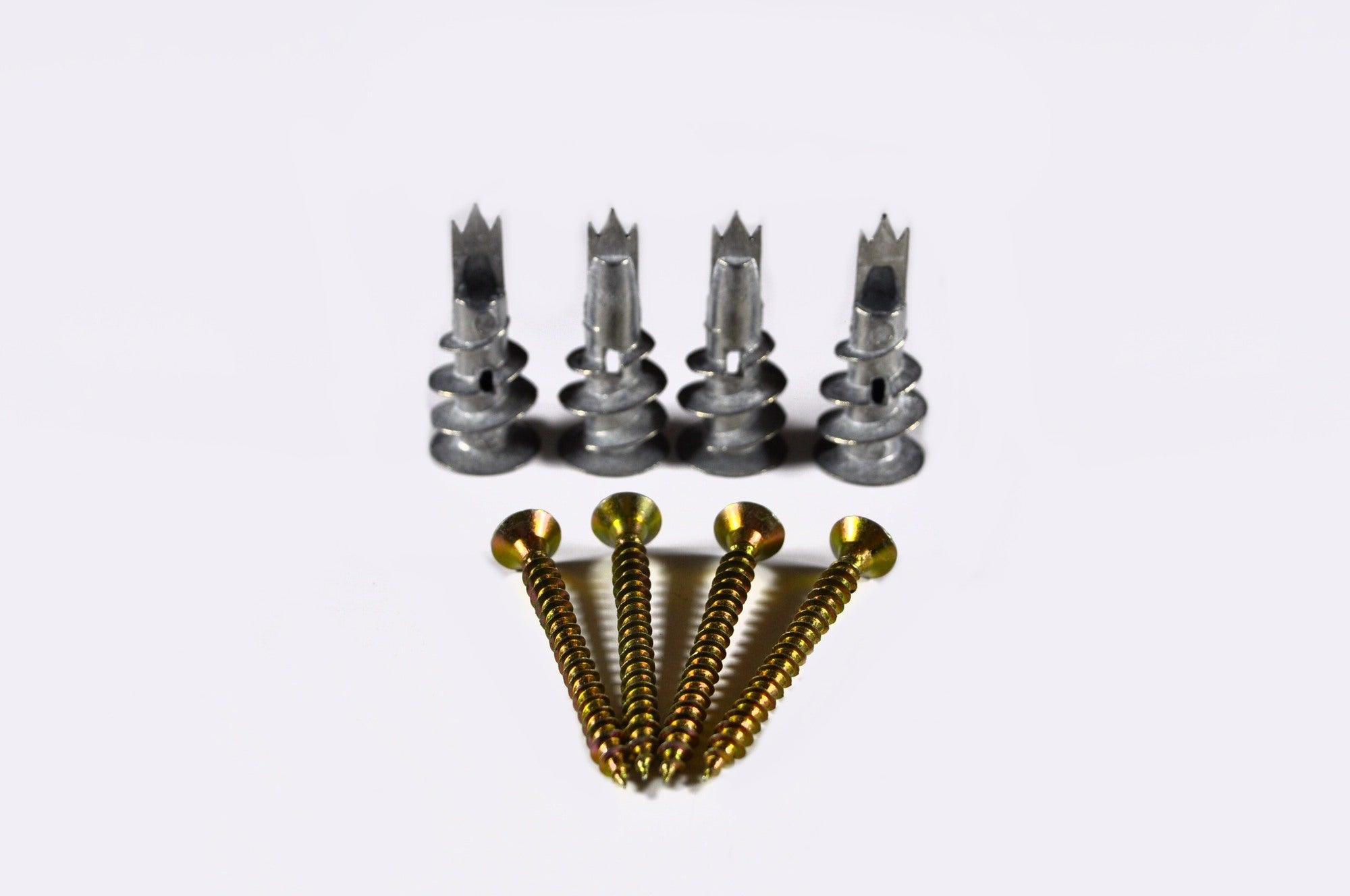 Kołek do pustych przestrzeni z wkrętem 1