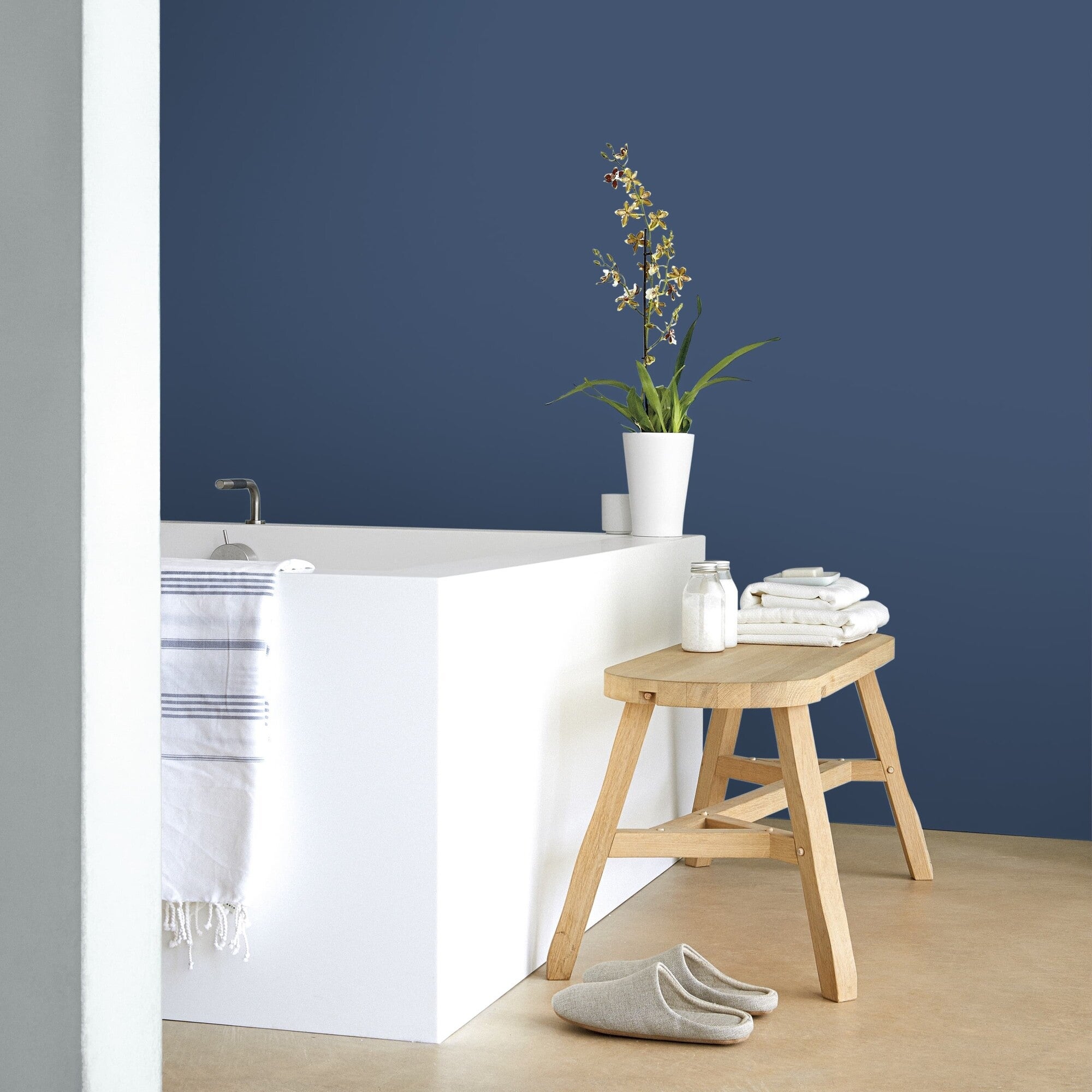 Farba Dulux EasyCare Kuchnia & Łazienka granat pierwsza klasa 2,5l 2