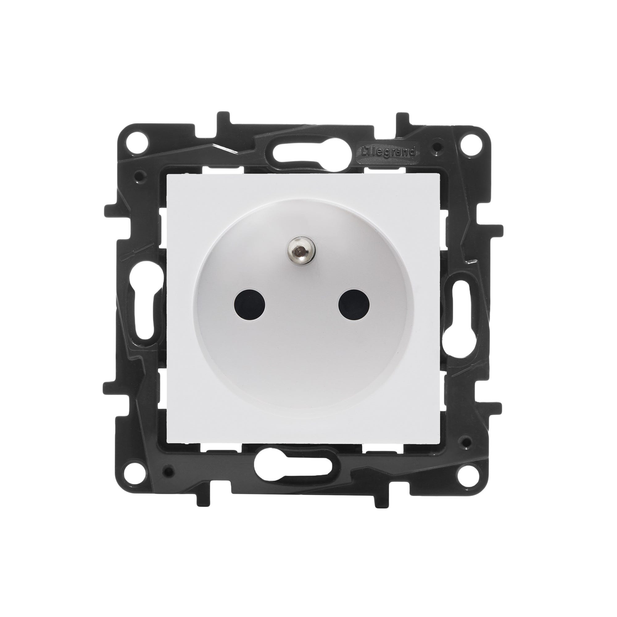 Prise mobile 16A 3P+T 400V - IP67 - bornes à vis Prise mobile 16A 3P+T 400V - IP67 - bornes à vis