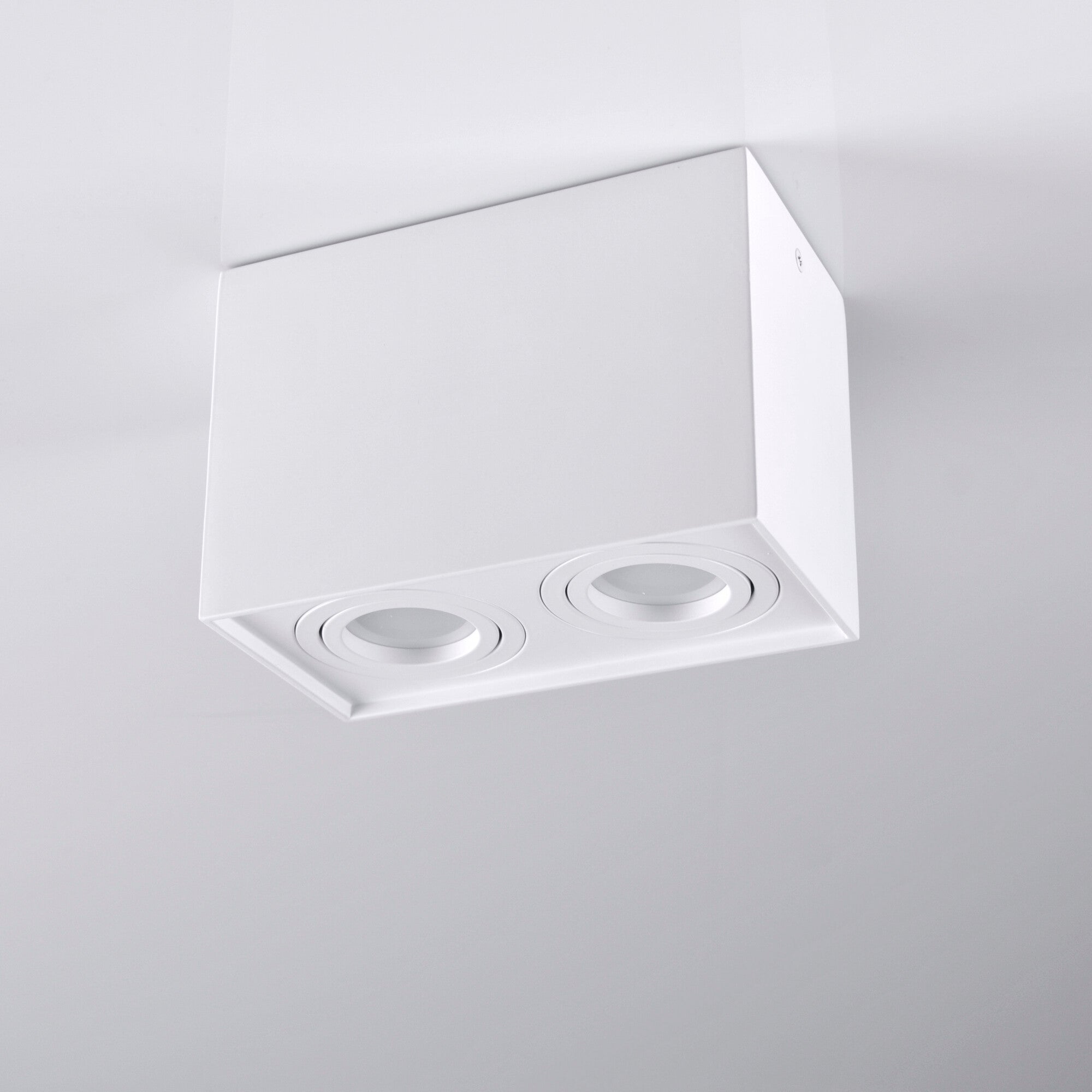 Oprawa natynkowa podwójna GU10 biała 5