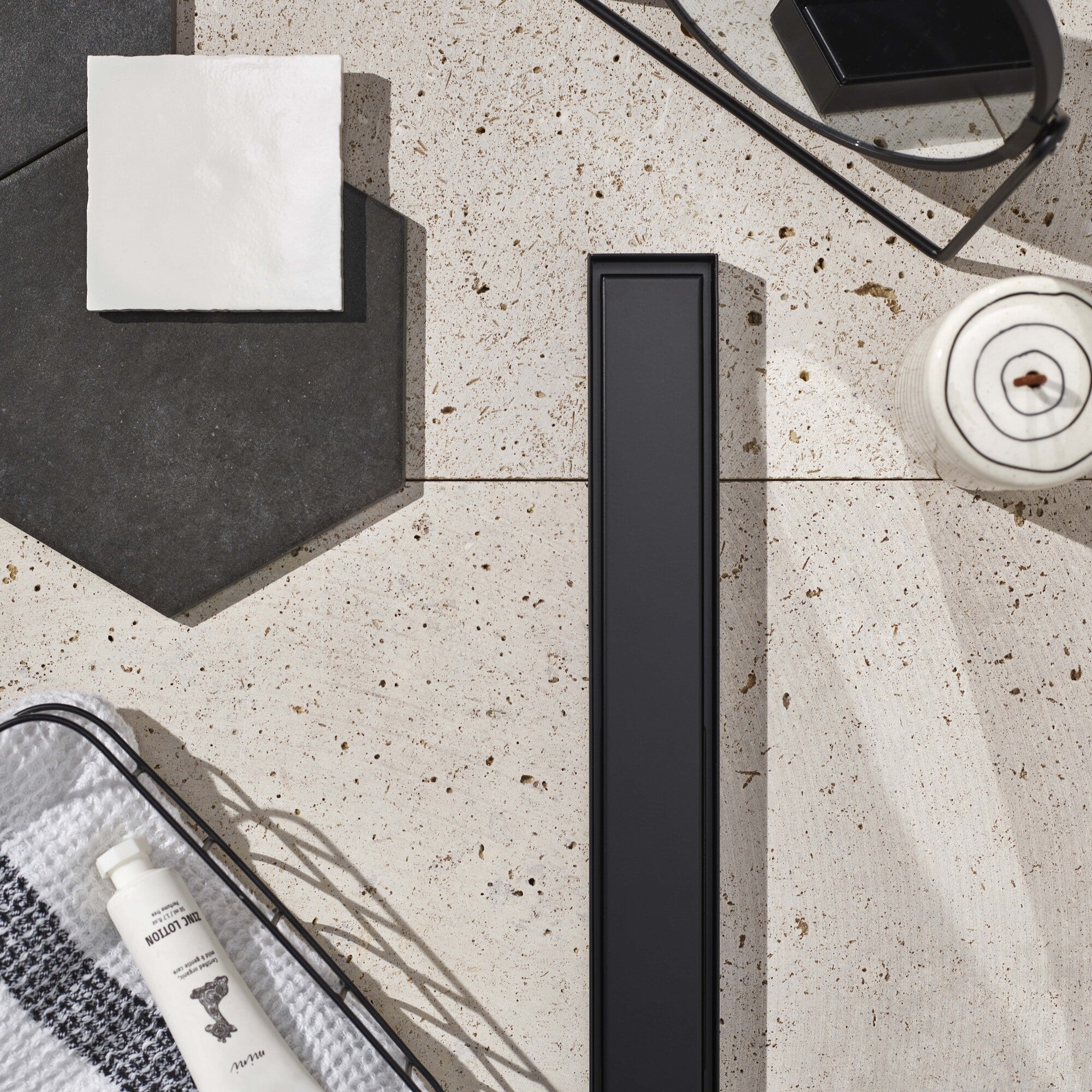 Odpływ liniowy Venisio Slim+ 500 mm, czarny mat 5