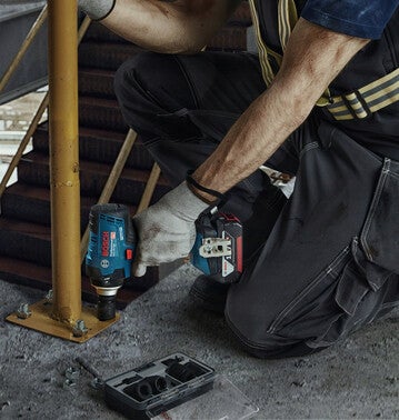 Klucz udarowy 1/2" 18V 400Nm GDS 18V-400 Bosch / bez aku 2