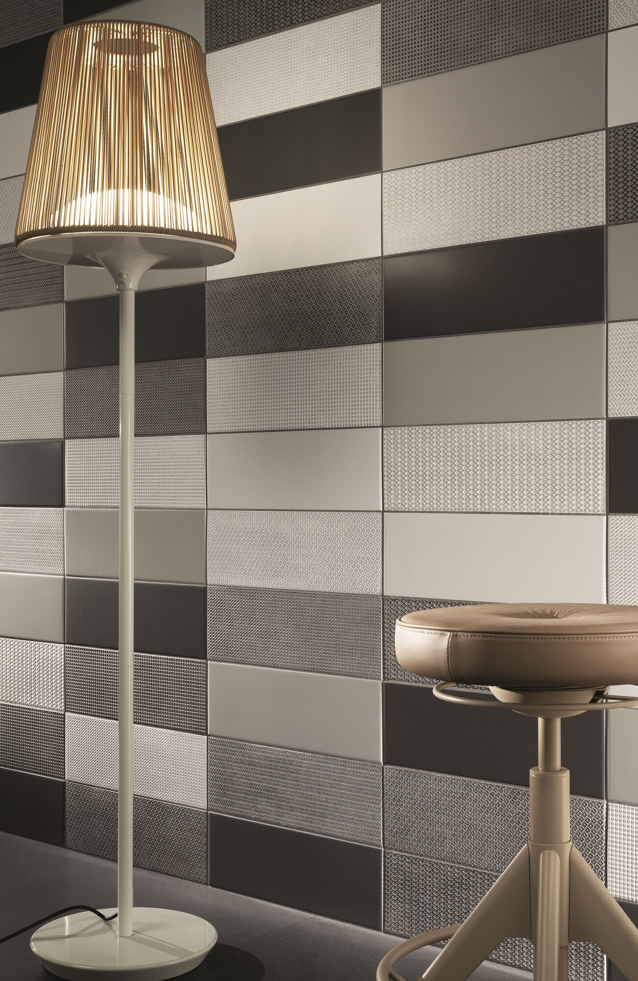 Płytka ścienna Industria graphite 14,8x44,8 cm 0,99 m2 1