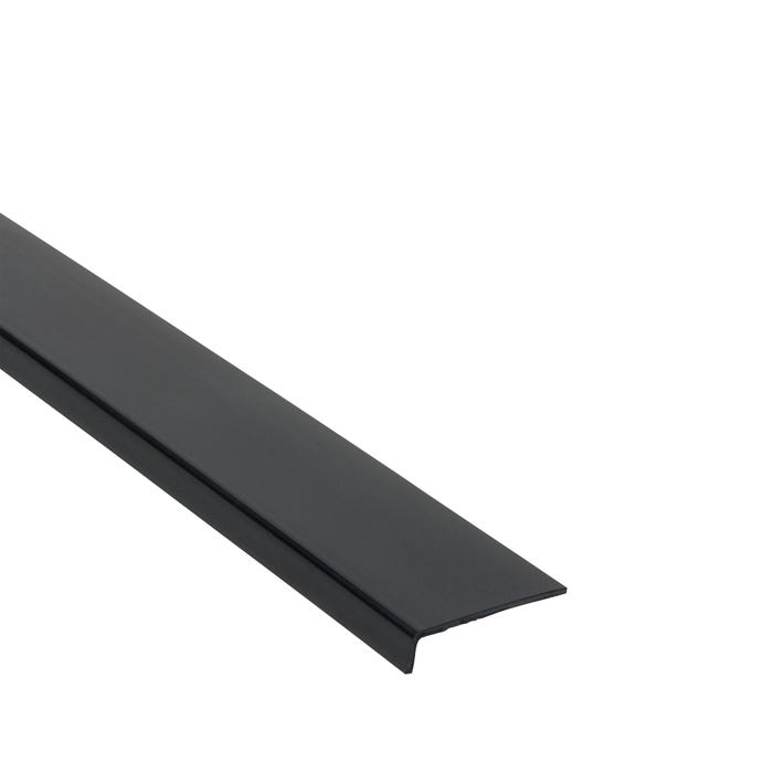 Kątownik PCV czarny 40x10x1.5mm 2.6m