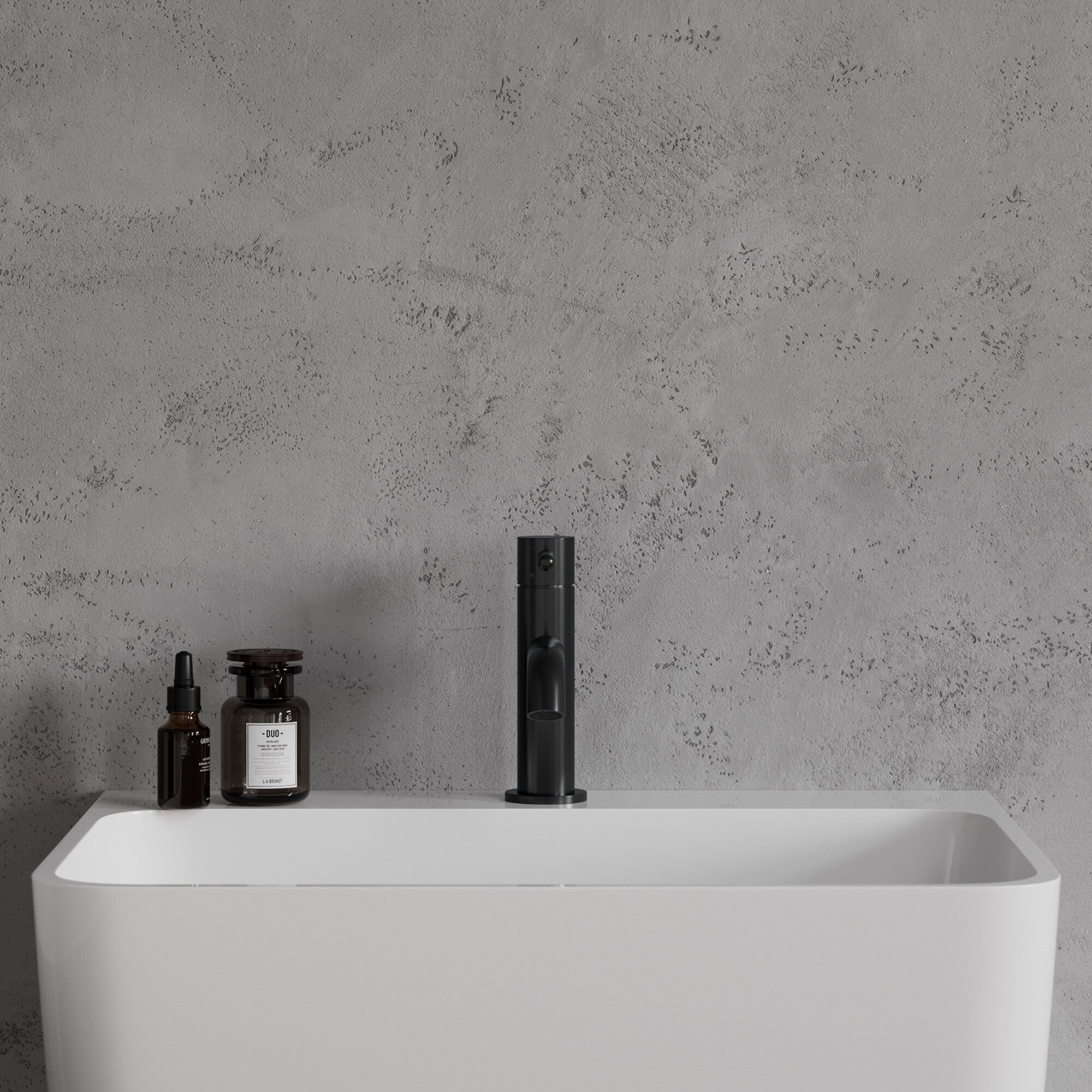 Bateria umywalkowa Omnires Y czarna 2