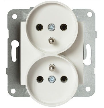 Karre biały gniazdo podwójne 1