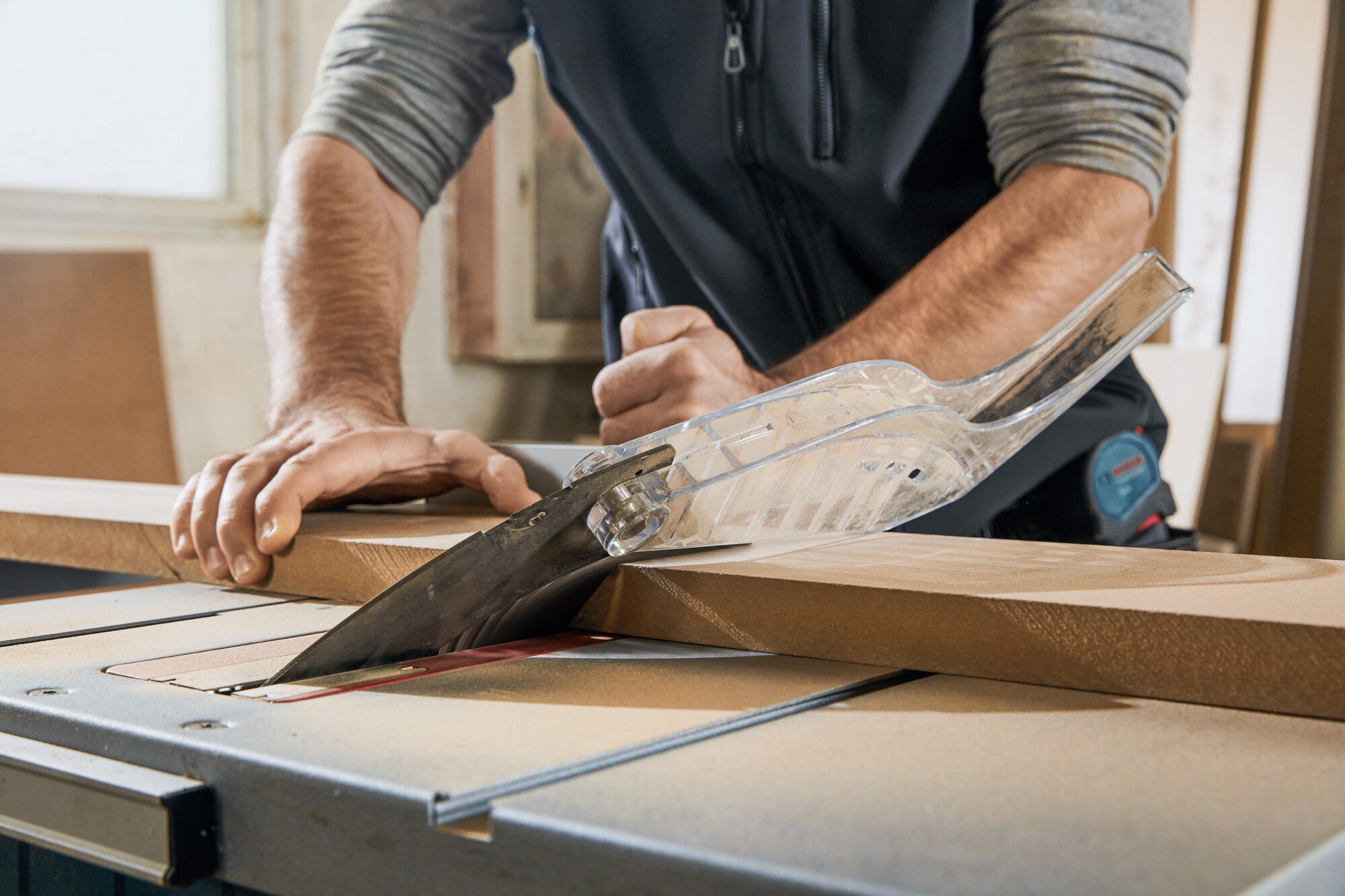 Piła stołowa 1800W 254 mm GTS 254 Bosch 2