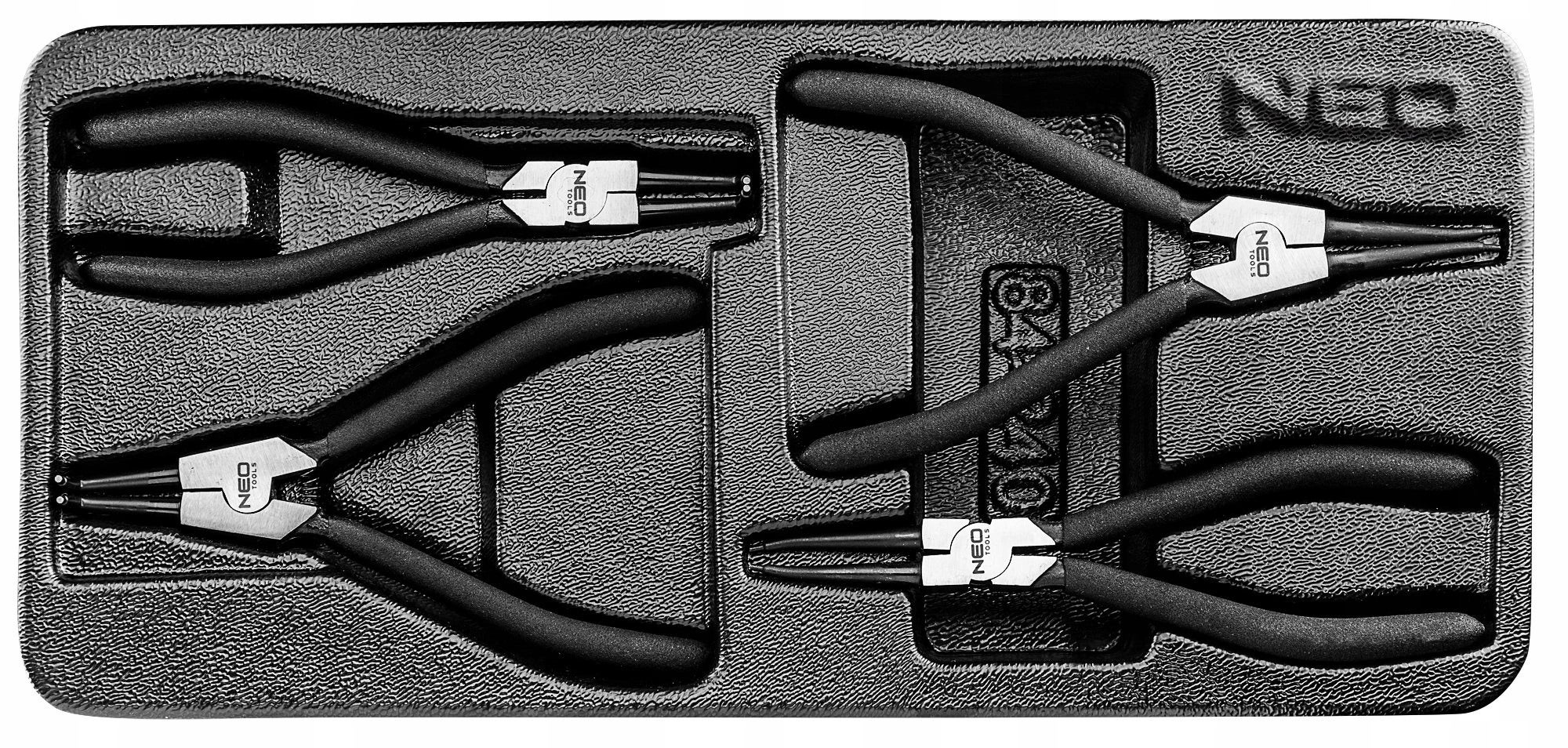 Zestaw szczypiec Segera do pierścieni osadczych, 4 szt. 0