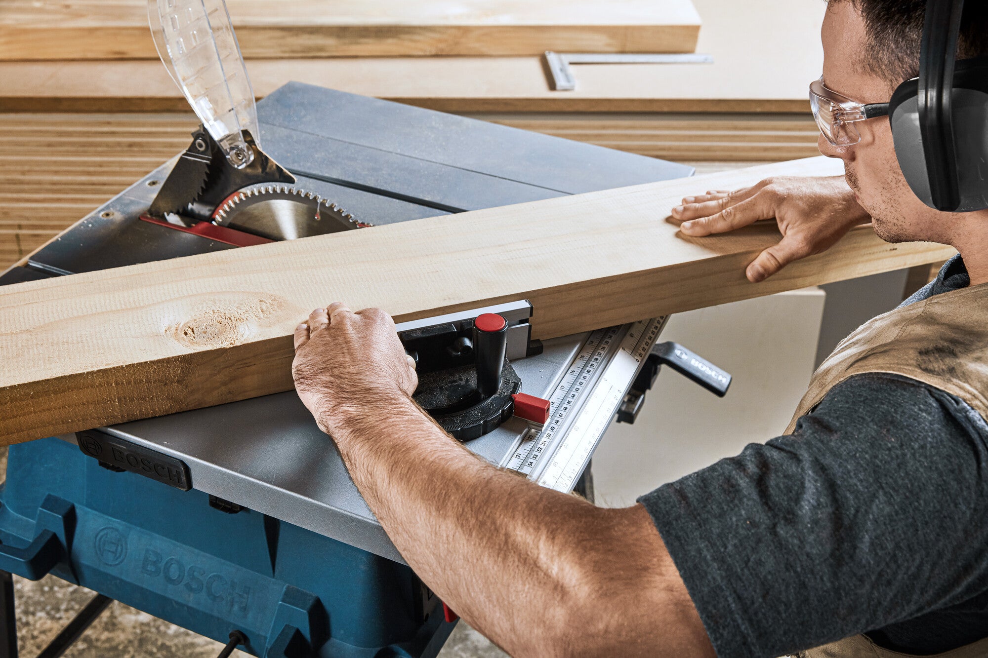 Piła stołowa 1800W 254 mm GTS 254 Bosch 1