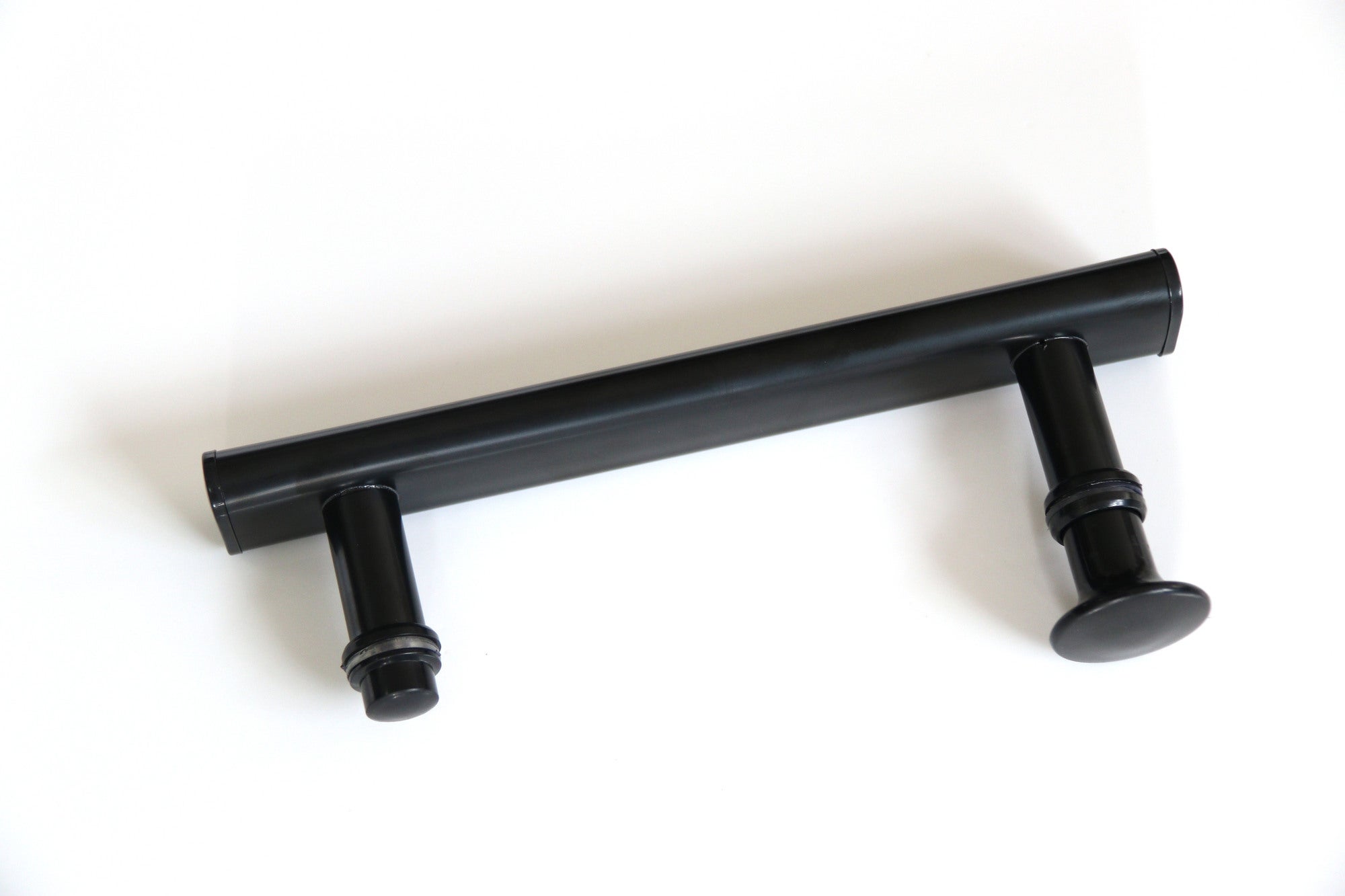 Uchwyt do drzwi kabiny prysznicowej dwupunktowy czarny 2