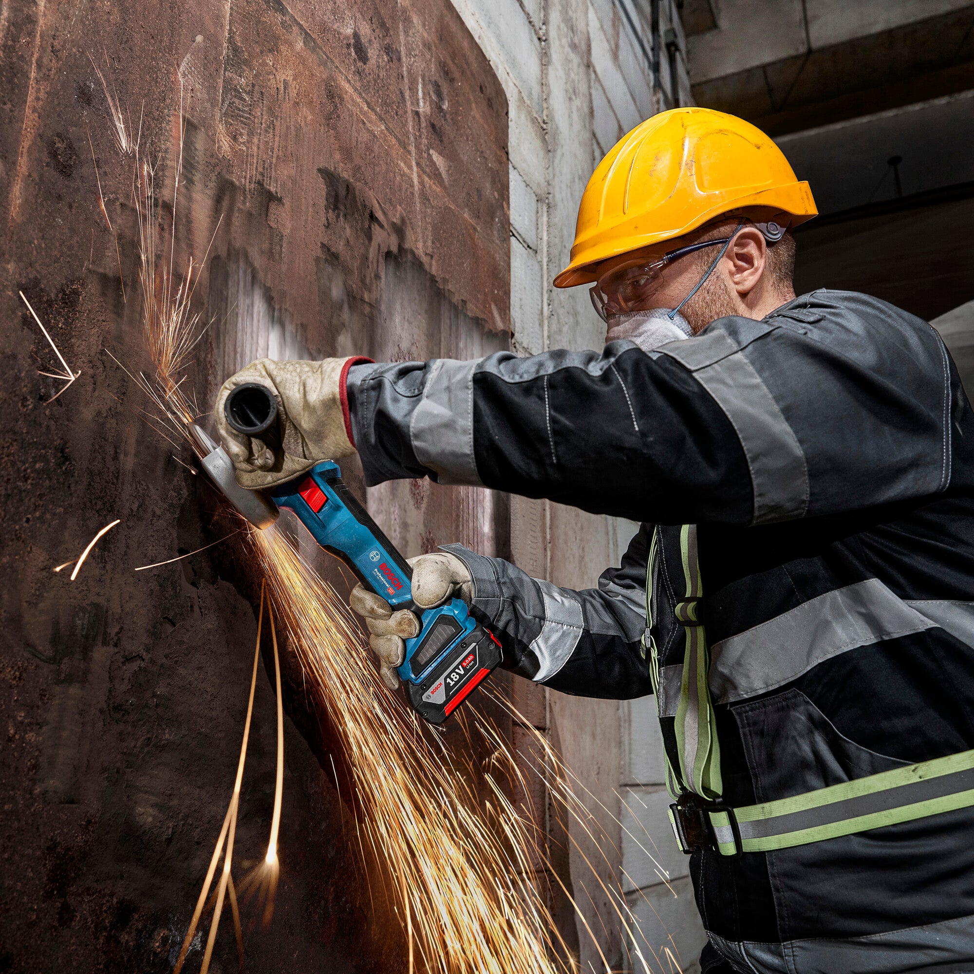 Szlifierka kątowa akumulatorowa BOSCH GWS 18V-11 S 125mm 2