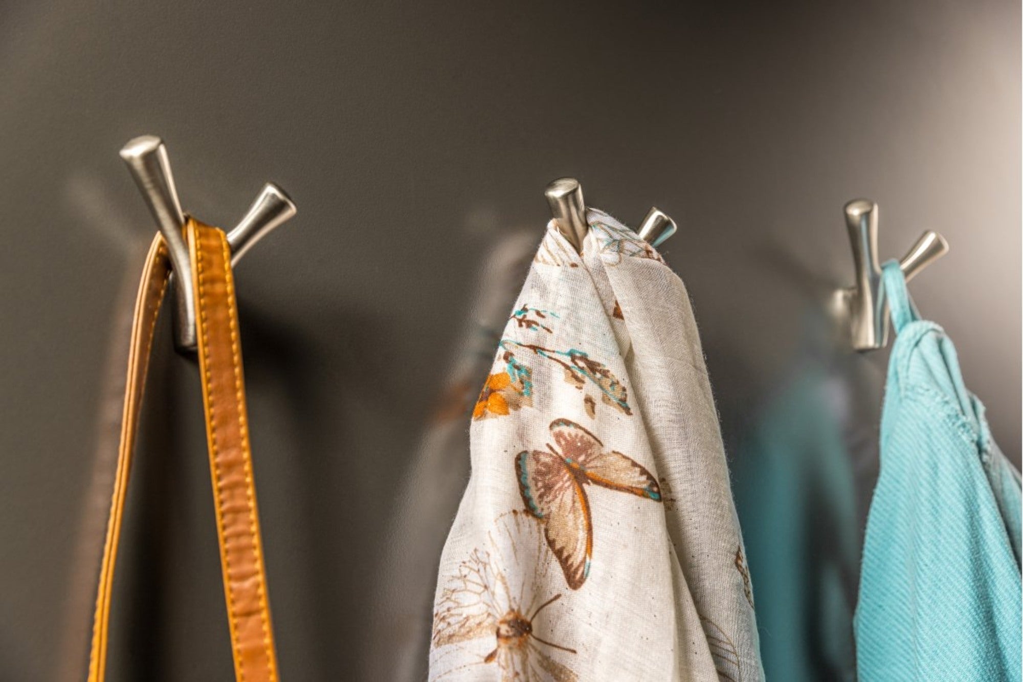 Wieszak podwójny stal szczotkowana 2