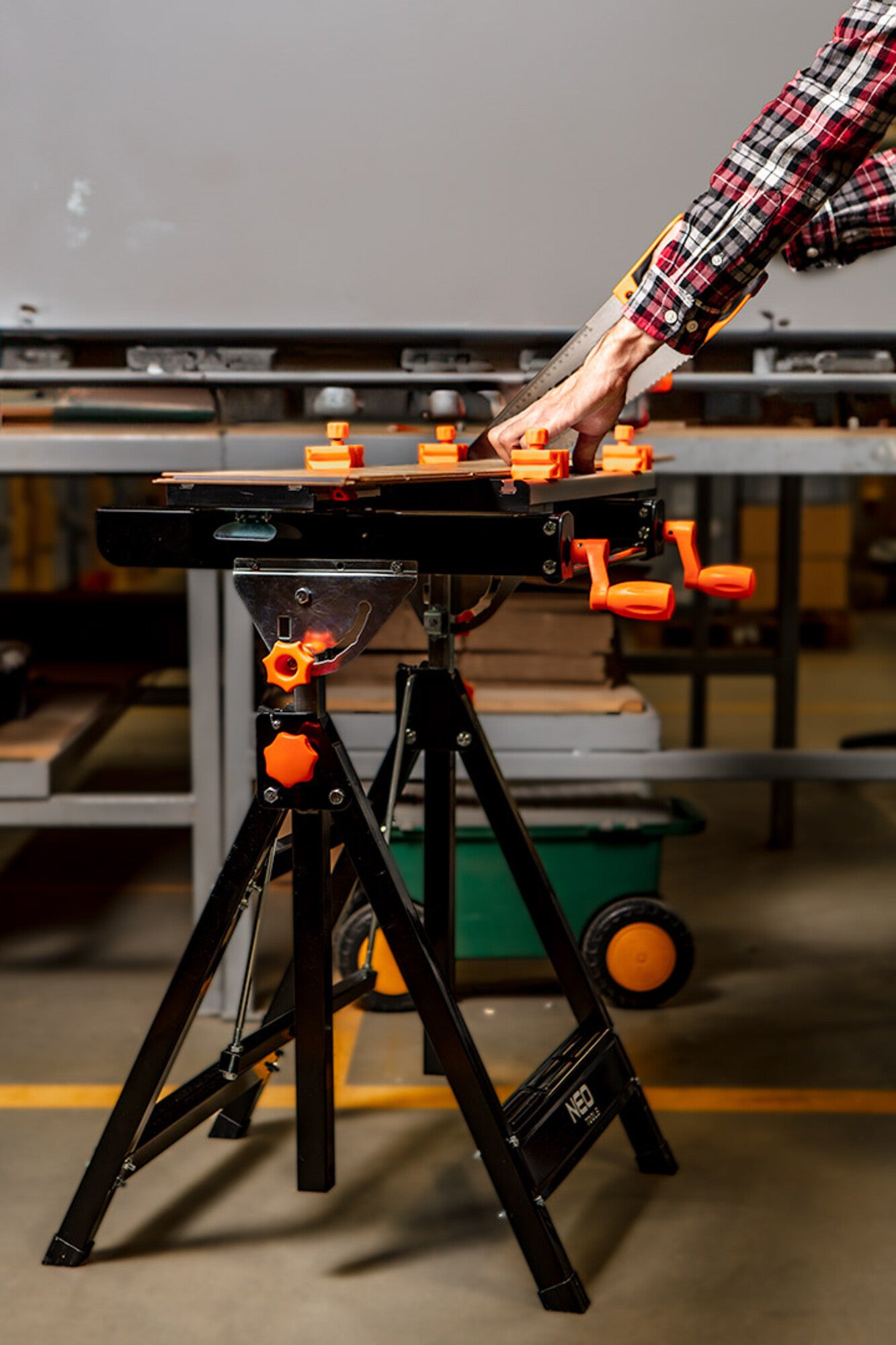 Stół warsztatowy 44-700 NEO 1