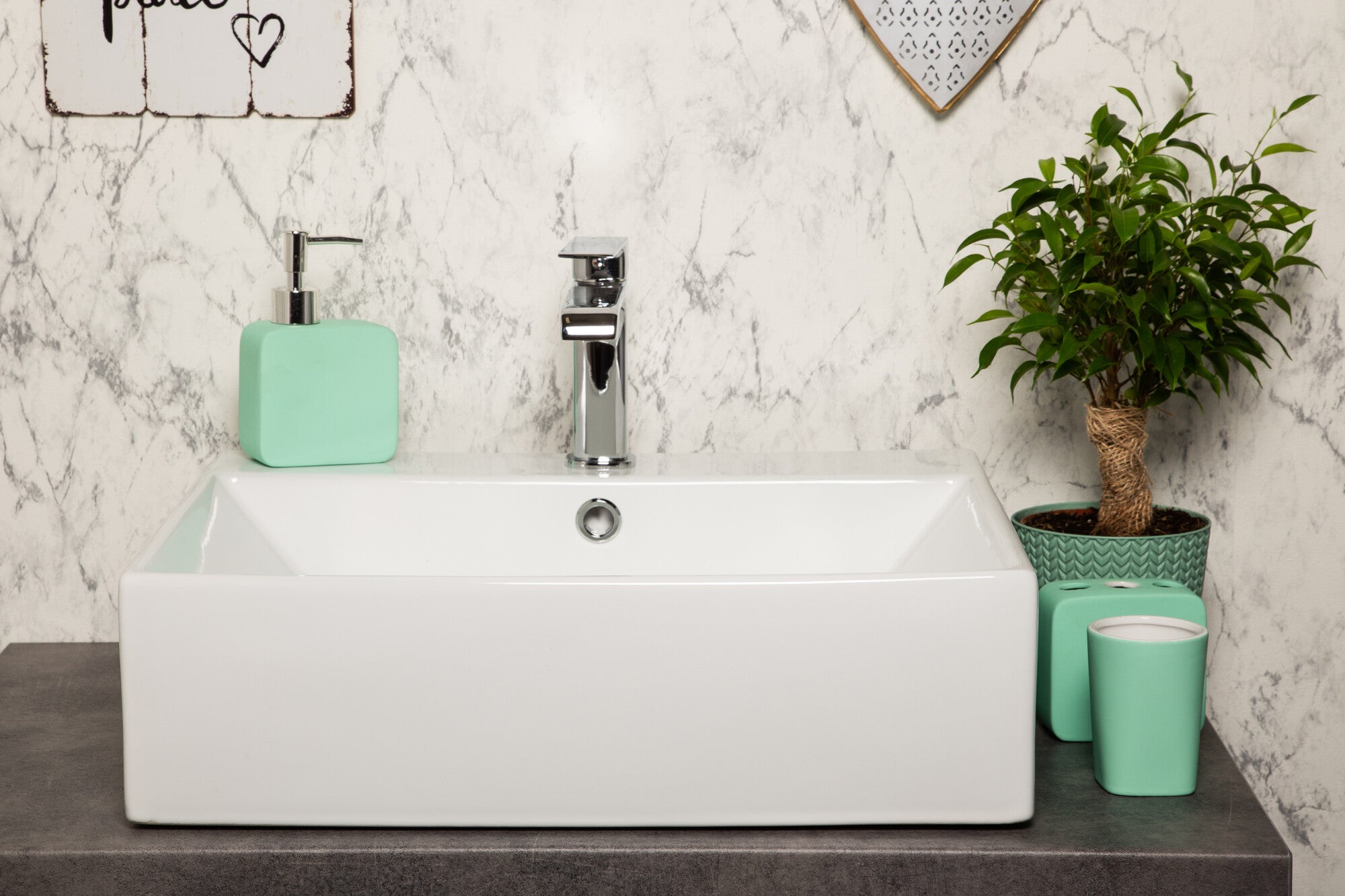 Umywalka nablatowa Kerra KR-702 1