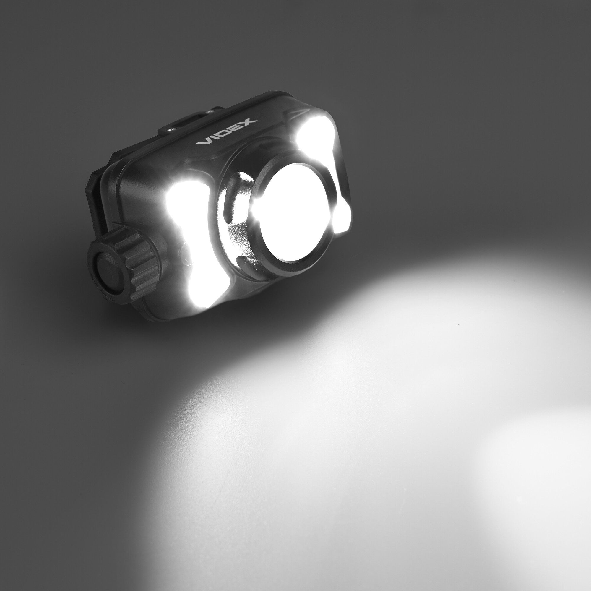 Latarka czołowa 700lm 1800mAh USB-C IP55 14