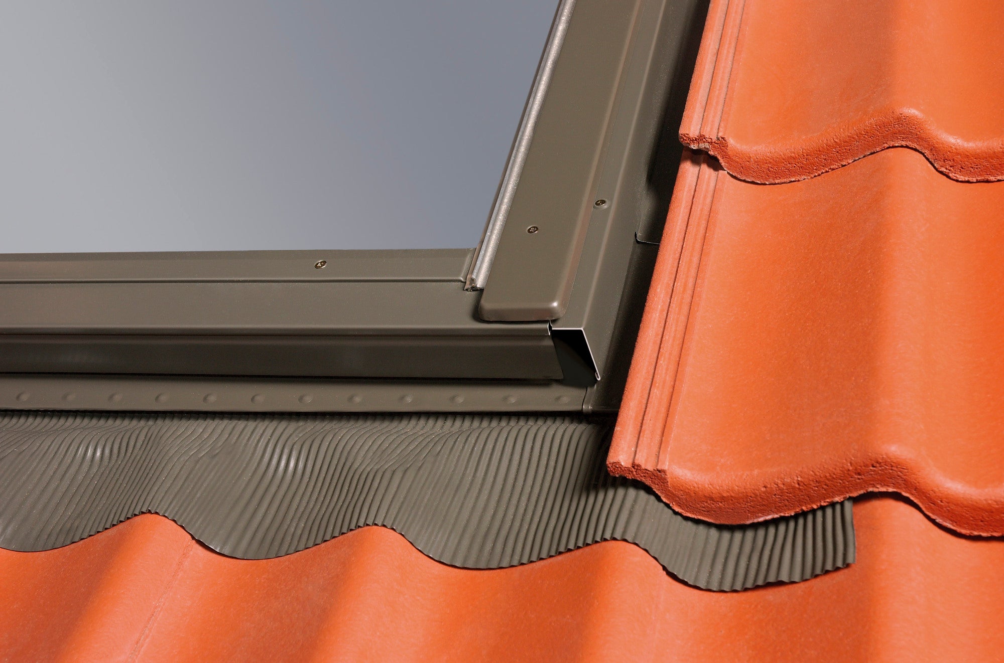 Kołnierz uniwersalny TZ-D do okna dachowego 3-szybowego OPTILIGHT D-PRO 78x118 cm