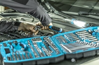 Zestaw kluczy i nasadek HT1R444 Högert, 222 szt. 2