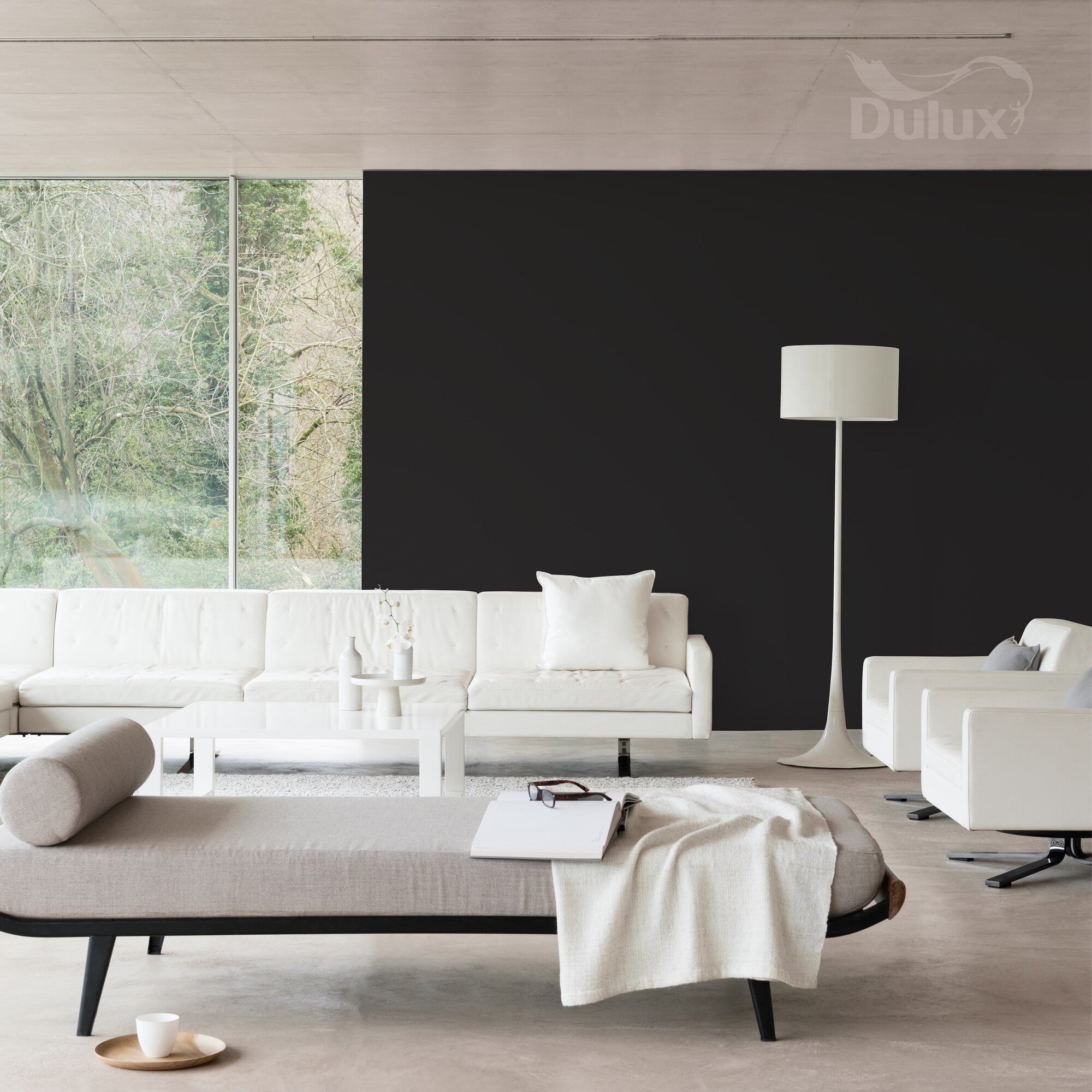 Farba Dulux EasyCare czarno na białym 2,5l 1