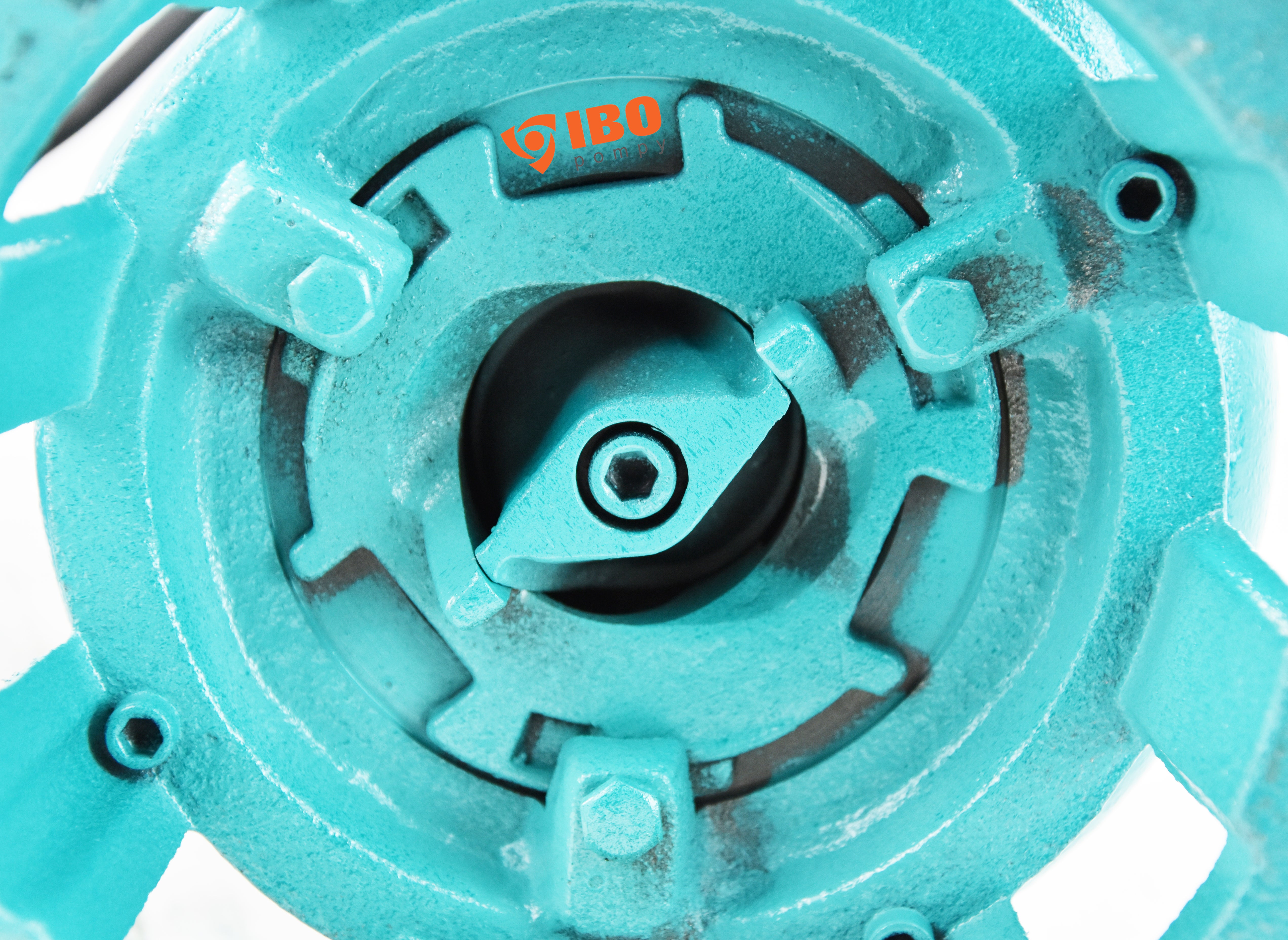 Pompa zatapialna Furiatka 1500 z rozdrabniaczem 7