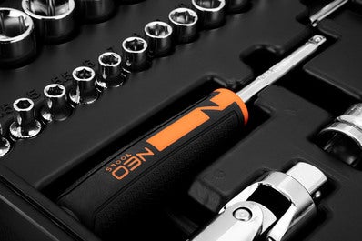 Zestaw kluczy nasadowych 1/2", 1/4" 10-062, 94 szt. 4