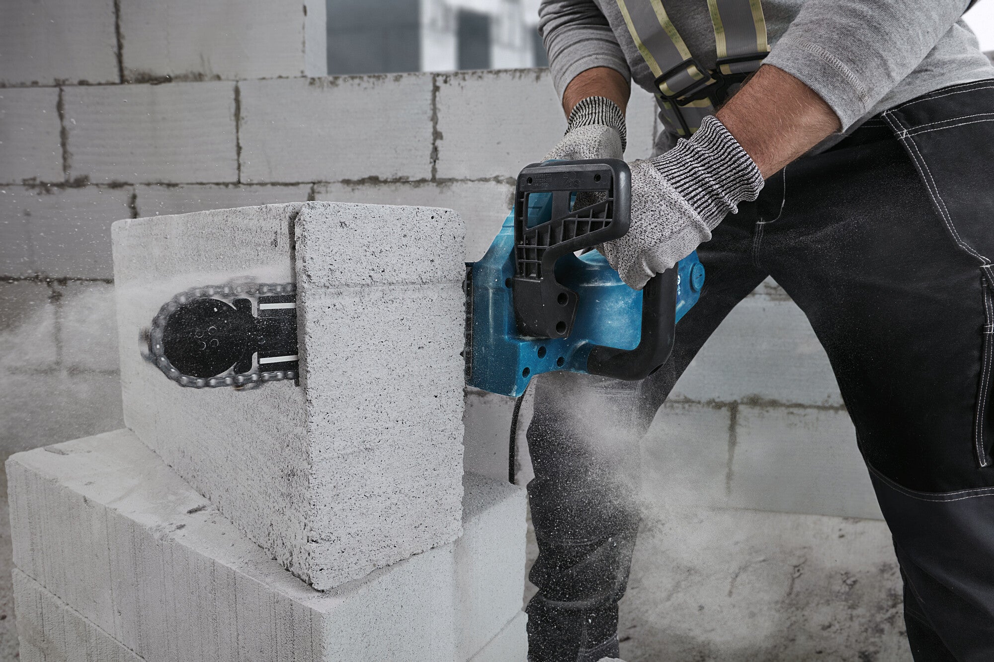 Piła do bloczków z betonu komórkowego 1200W GAC 250 Bosch 2