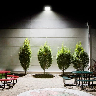 Naświetlacz LED 50W 4500 lm IP65 5000K biały czujnik ruchu PIR obracalny 2