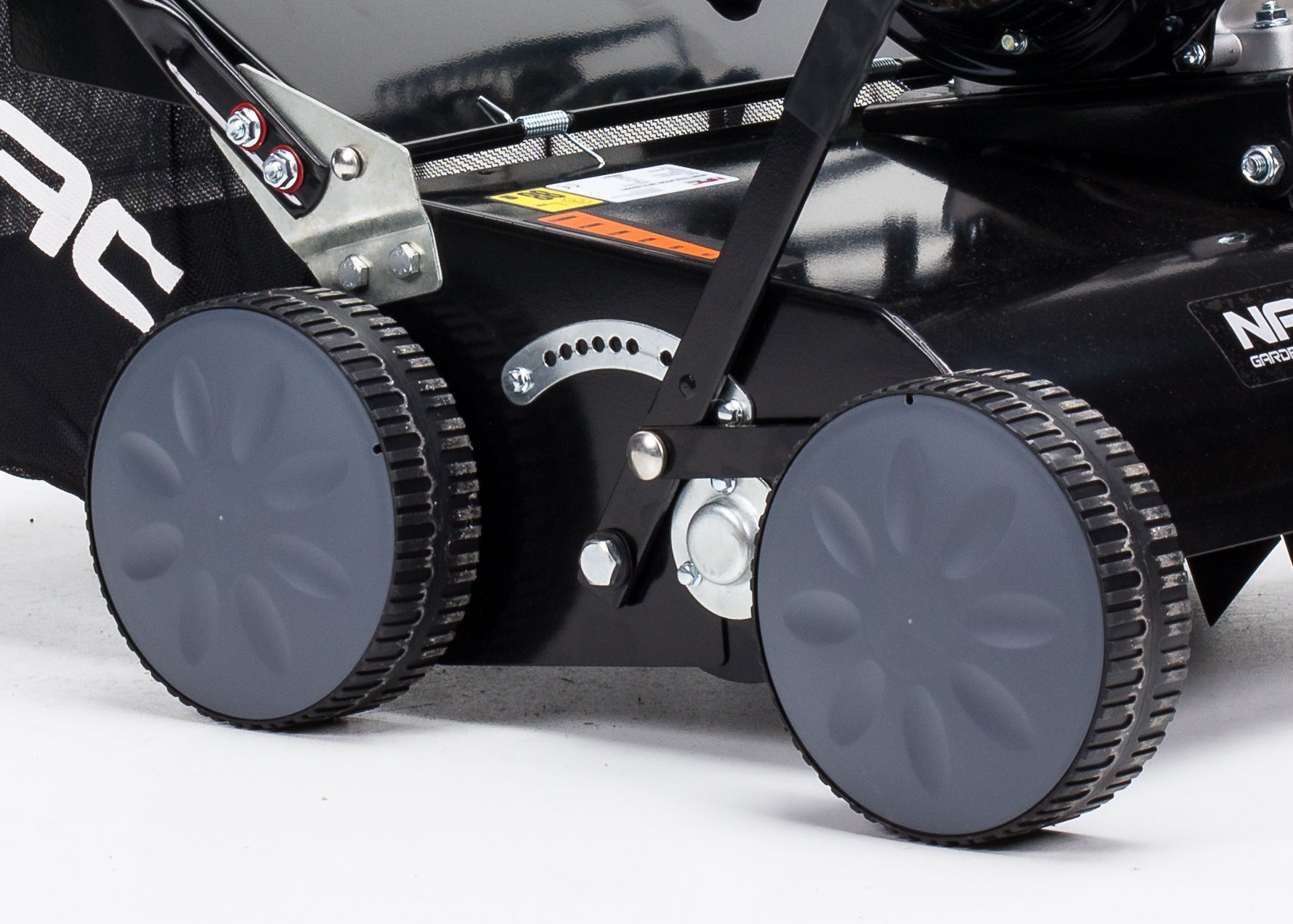 Wertykulator spalinowy 2,2kW LRP40- 118-CH NAC 2