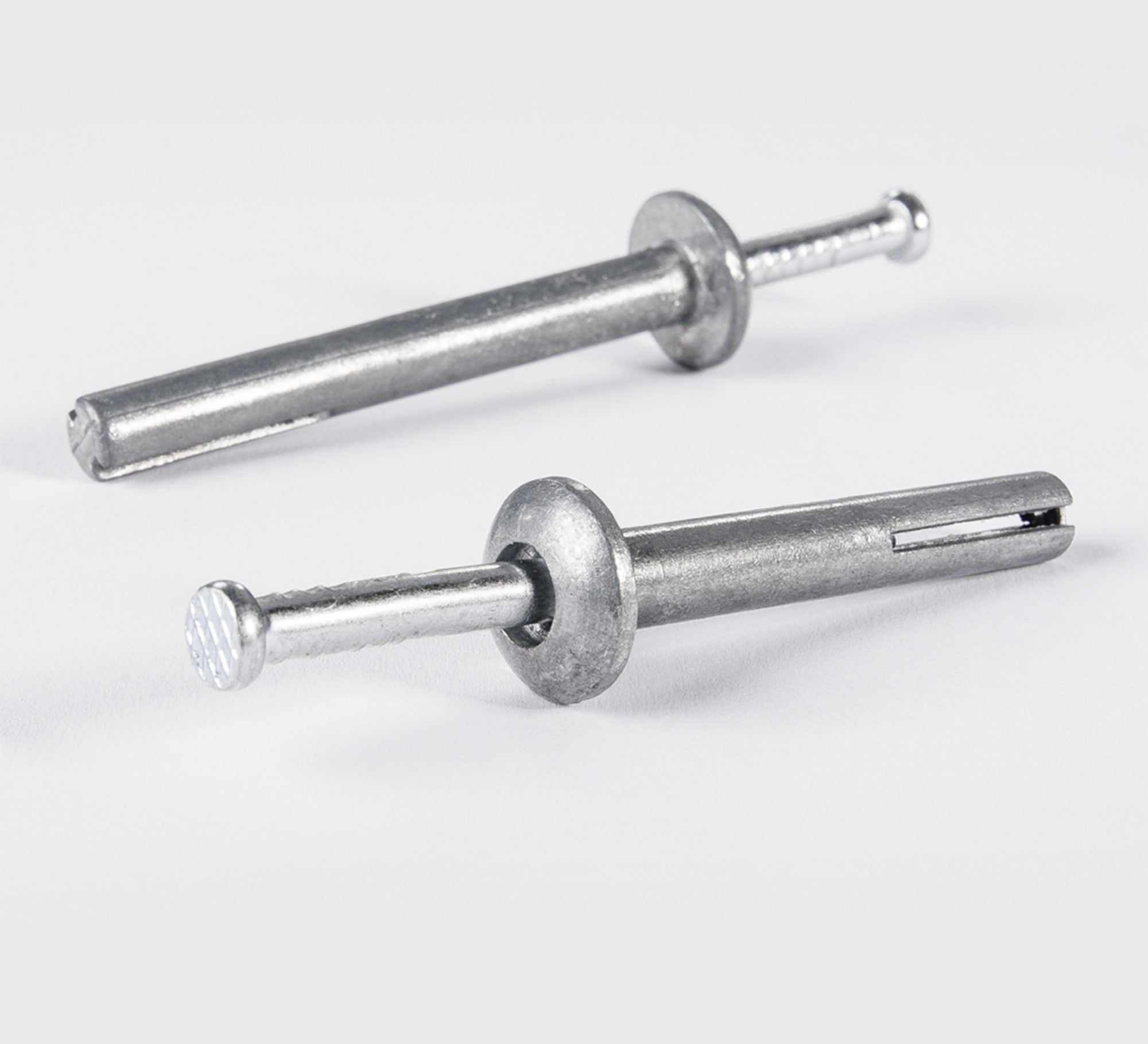 Kołek metalowy do wbijania 6x40 mm (100 szt.)