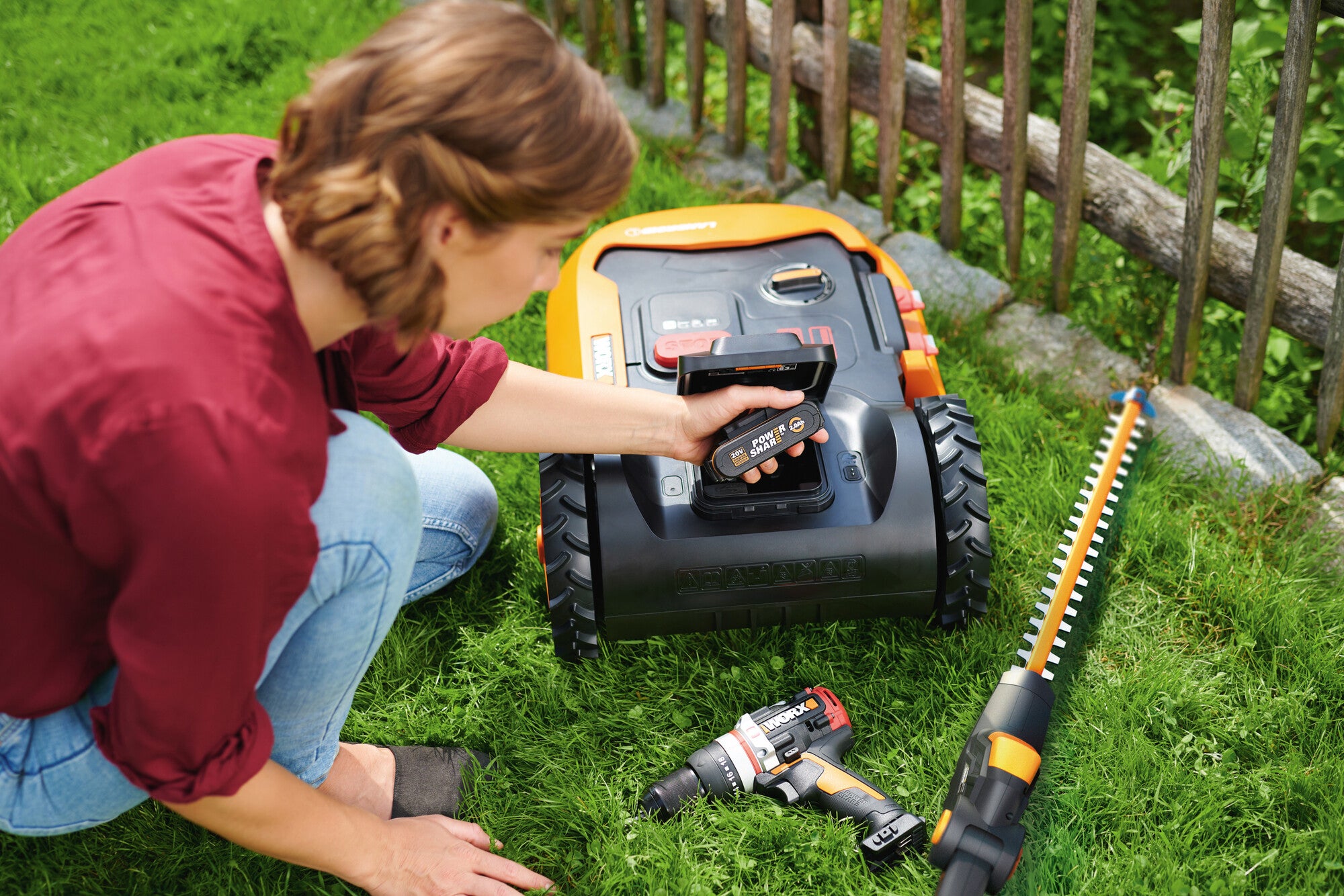 Robot koszący Landroid L1000m2 WR147E.1 Worx / bez aku 4